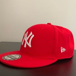 New era new york yankee fitted red size 8 hat